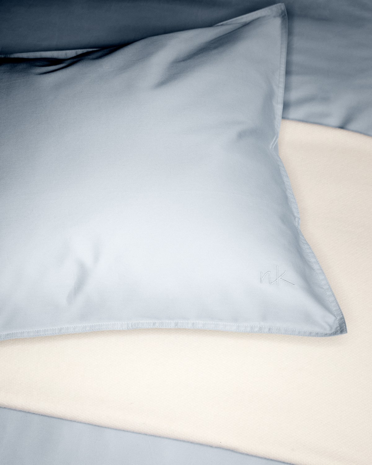 BEDDING-FW26-INTERNAL-4x5-6.jpg
