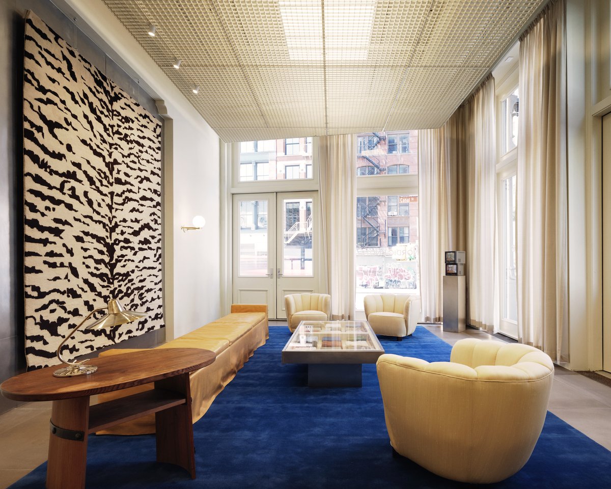Plush wool rugs Grand Deep Blue and Tigris pictured in the New York flagship.